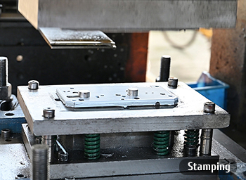 estampagem da caixa de bloqueio